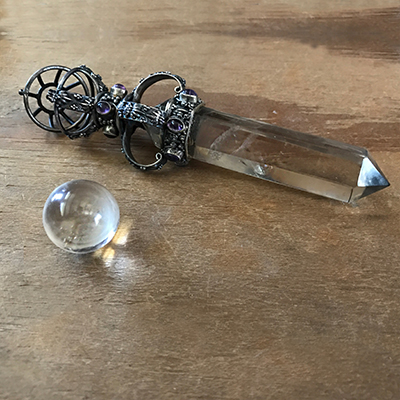 Liùsaidh Wand – Evil Pawn Jewelry