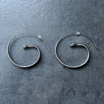 The Vasuki Hoop Earrings - Image 2